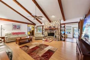 29205 OLD MILL, TAVARES, FL 32778 - MLS#MFRG5108147