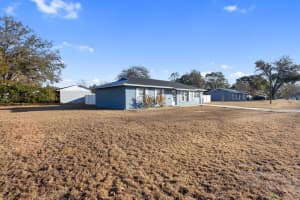 301 MAGNOLIA WAY, LADY LAKE, FL 32159 - MLS#MFRG5108153