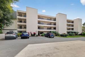 501 W Old Us Highway 441 #105, MOUNT DORA