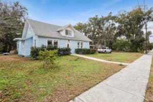 212 CASSADY STREET, UMATILLA, FL 32784 - MLS#MFRG5108196