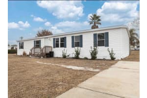 13877 COUNTY ROAD 109F, LADY LAKE, FL 32159 - MLS#MFRG5108220