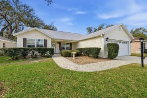 2454 MORVEN PARK WAY, THE VILLAGES, FL 32162 - MLS#MFRG5108296