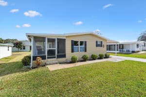 724 ROYAL PALM AVENUE, LADY LAKE, FL 32159 - MLS#MFRG5108307