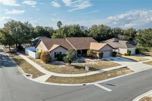 4530 TREASURE CAY ROAD, TAVARES, FL 32778 - MLS#MFRG5108322