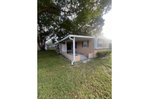 4618 SUNNYSIDE DRIVE, FRUITLAND PARK, FL 34731 - MLS#MFRG5108323