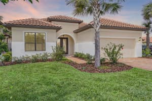 9220 SAN JOSE BOULEVARD, HOWEY IN THE HILLS, FL 34737 - MLS#MFRG5108442