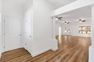 333 CHULA VISTA AVENUE, LADY LAKE, FL 32159 - MLS#MFRG5108498