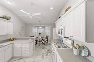 2261 WELCOME WAY, THE VILLAGES, FL 32162 - MLS#MFRG5108528