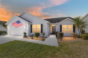 640 SAN MARINO DRIVE, LADY LAKE, FL 32159 - MLS#MFRG5108546