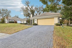 2115 OAK LEAF CIRCLE, MOUNT DORA, FL 32757 - MLS#MFRG5108582