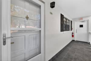 101 GRANDVIEW STREET, MOUNT DORA, FL 32757 - MLS#MFRG5108622