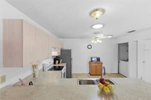 432 HILDALGO DRIVE, THE VILLAGES, FL 32159 - MLS#MFRG5108625