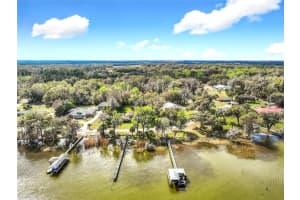 8408 LAKESHORE DRIVE, YALAHA, FL 34797 - MLS#MFRG5108648