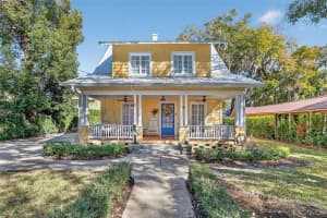 932 MCDONALD STREET, MOUNT DORA, FL 32757 - MLS#MFRG5108685