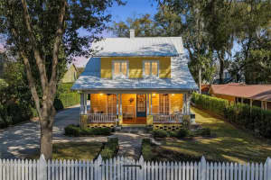 932 MCDONALD STREET, MOUNT DORA, FL 32757 - MLS#MFRG5108685