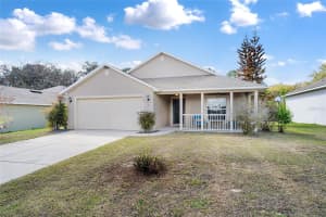 808 CHELSEA AVENUE, FRUITLAND PARK, FL 34731 - MLS#MFRG5108700