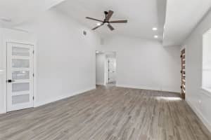 118 GRANDVIEW STREET, MOUNT DORA, FL 32757 - MLS#MFRG5108730