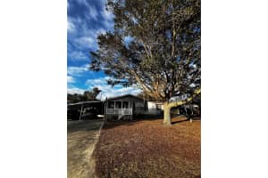 35201 FOREST LAKE ROAD, LEESBURG, FL 34788 - MLS#MFRG5108740