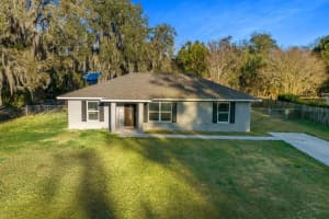 37402 CHICAGO AVENUE, UMATILLA, FL 32784 - MLS#MFRG5108796