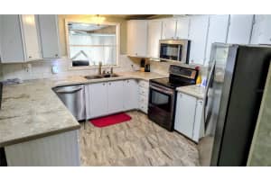 25039 PINE HILL, LEESBURG, FL 34748 - MLS#MFRG5108806