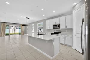 3998 BANNOCK AVENUE, TAVARES, FL 32778 - MLS#MFRG5108864