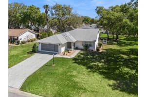 27217 RACQUET CIRCLE, LEESBURG, FL 34748 - MLS#MFRG5108891