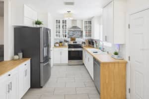 1405 PEMBROOK DRIVE, LEESBURG, FL 34748 - MLS#MFRG5108946