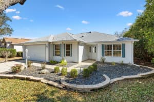 1301 OAK FOREST DRIVE, THE VILLAGES, FL 32162 - MLS#MFRG5108965