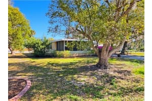 11 BOBWHITE ROAD, WILDWOOD, FL 34785 - MLS#MFRG5109052