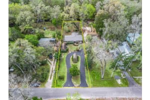 8701 CR 647 S, BUSHNELL, FL 33513 - MLS#MFRG5109081
