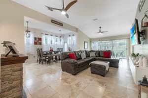 1824 STAFFORD SPRINGS BOULEVARD, MOUNT DORA, FL 32757 - MLS#MFRG5109130