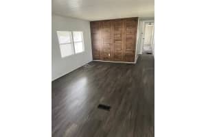 816 BEECHWOOD AVENUE, LADY LAKE, FL 32159 - MLS#MFRG5109132