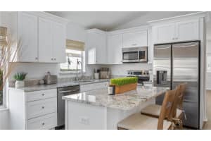 4517 EAGLEWOOD DRIVE, LEESBURG, FL 34748 - MLS#MFRG5109147