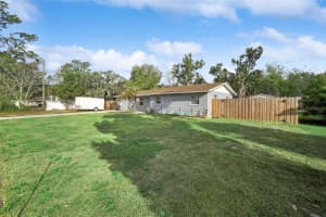 16915 CUMBERMOORE LANE, UMATILLA, FL 32784 - MLS#MFRG5109196