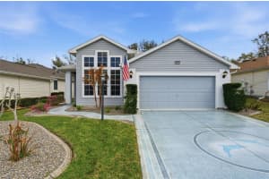 5135 INDIAN OCEAN LOOP, TAVARES, FL 32778 - MLS#MFRG5109205