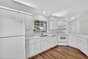 316 BAYTREE BOULEVARD, TAVARES, FL 32778 - MLS#MFRG5109225