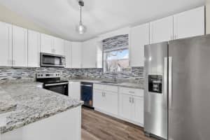 1120 GARDNER STREET, MOUNT DORA, FL 32757 - MLS#MFRG5109370