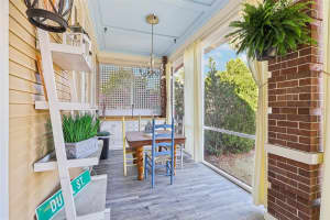 422 CENTER STREET, EUSTIS, FL 32726 - MLS#MFRG5109391