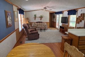 15423 Navaho Trl, EUSTIS