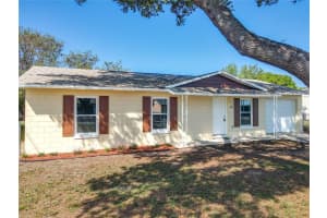 12 KRISTIN LANE, EUSTIS, FL 32726 - MLS#MFRG5109478