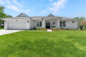 1901 PARK FOREST BOULEVARD, MOUNT DORA, FL 32757 - MLS#MFRG5109489