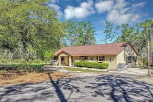 2588 COUNTY ROAD 245C, OXFORD, FL 34484 - MLS#MFRG5109522