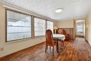 11914 HICKORY LANE, TAVARES, FL 32778 - MLS#MFRG5109523