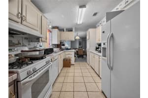 1923 LEESBURG BOULEVARD, FRUITLAND PARK, FL 34731 - MLS#MFRG5109581