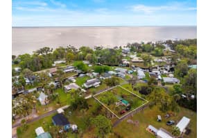 9450 306TH COURT, FORT MC COY, FL 32134 - MLS#MFRG5109591