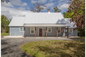 1905 Myrtle Lake Ave, FRUITLAND PARK