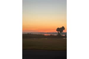 925 BEVERLY HARBORS DRIVE, LEESBURG, FL 34748 - MLS#MFRG5109633