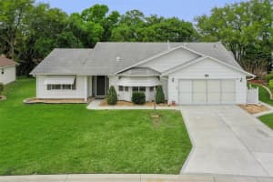 26907 FOREST HILLS STREET, LEESBURG, FL 34748 - MLS#MFRG5109634