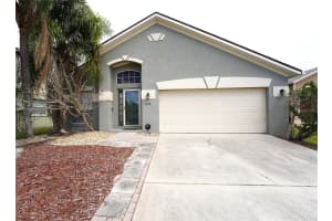 633 CYPRESS TREE COURT, ORLANDO, FL 32825 - MLS#MFRG5109635