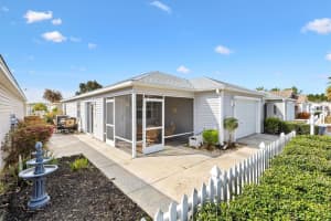 2558 CARRINGTON COURT, THE VILLAGES, FL 32162 - MLS#MFRG5109685